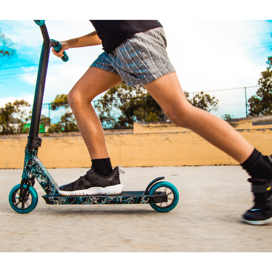 ROOT INDUSTRIES Type R Scooter Blue Splatter Mini Version