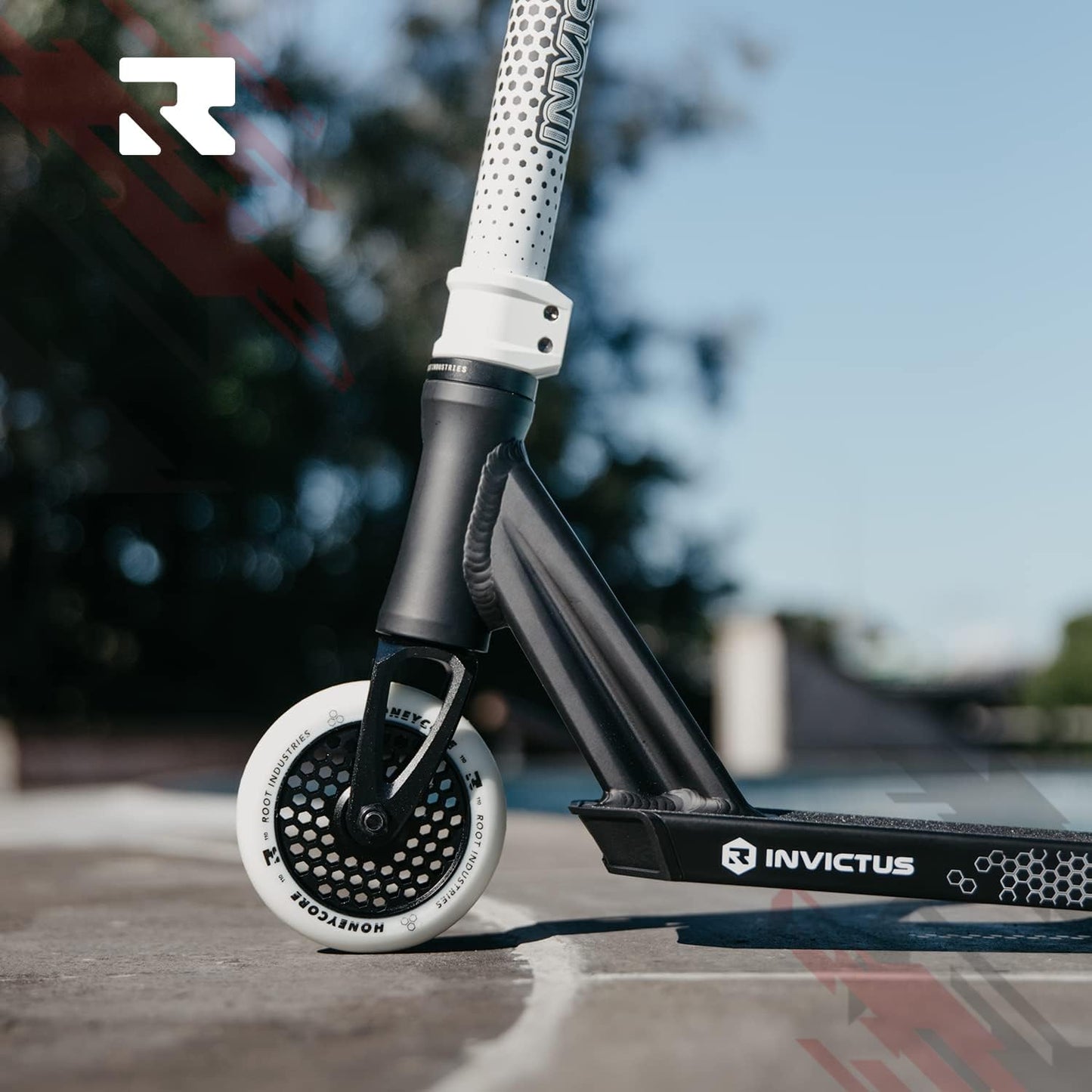ROOT INDUSTRIES Invictus 2 Pro Scooter Black/White
