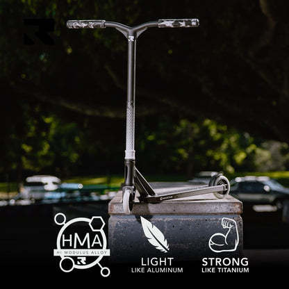 ROOT INDUSTRIES Invictus 2 Pro Scooter Black/White