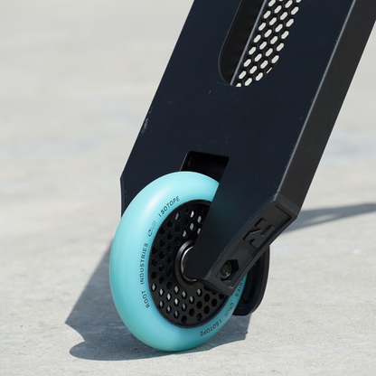 Invictus v3 5.25" Deck